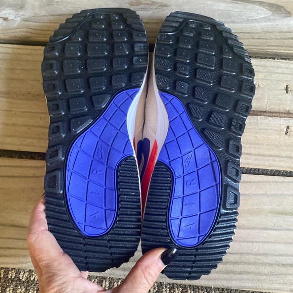 New Nike Air white purple shoe - Picture 6 of 10